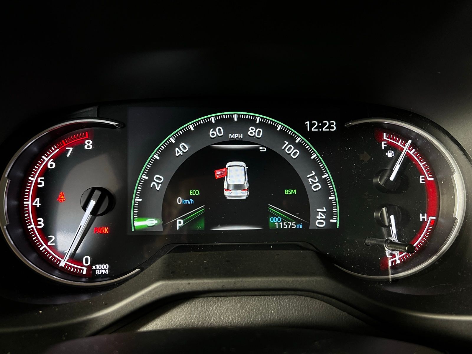 Thumbnail: 2025 Toyota RAV4 - 6