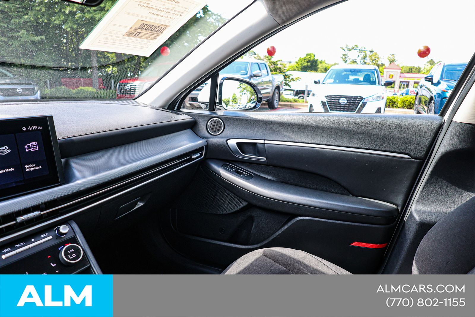 Used 2024 White Hyundai SEL image 35