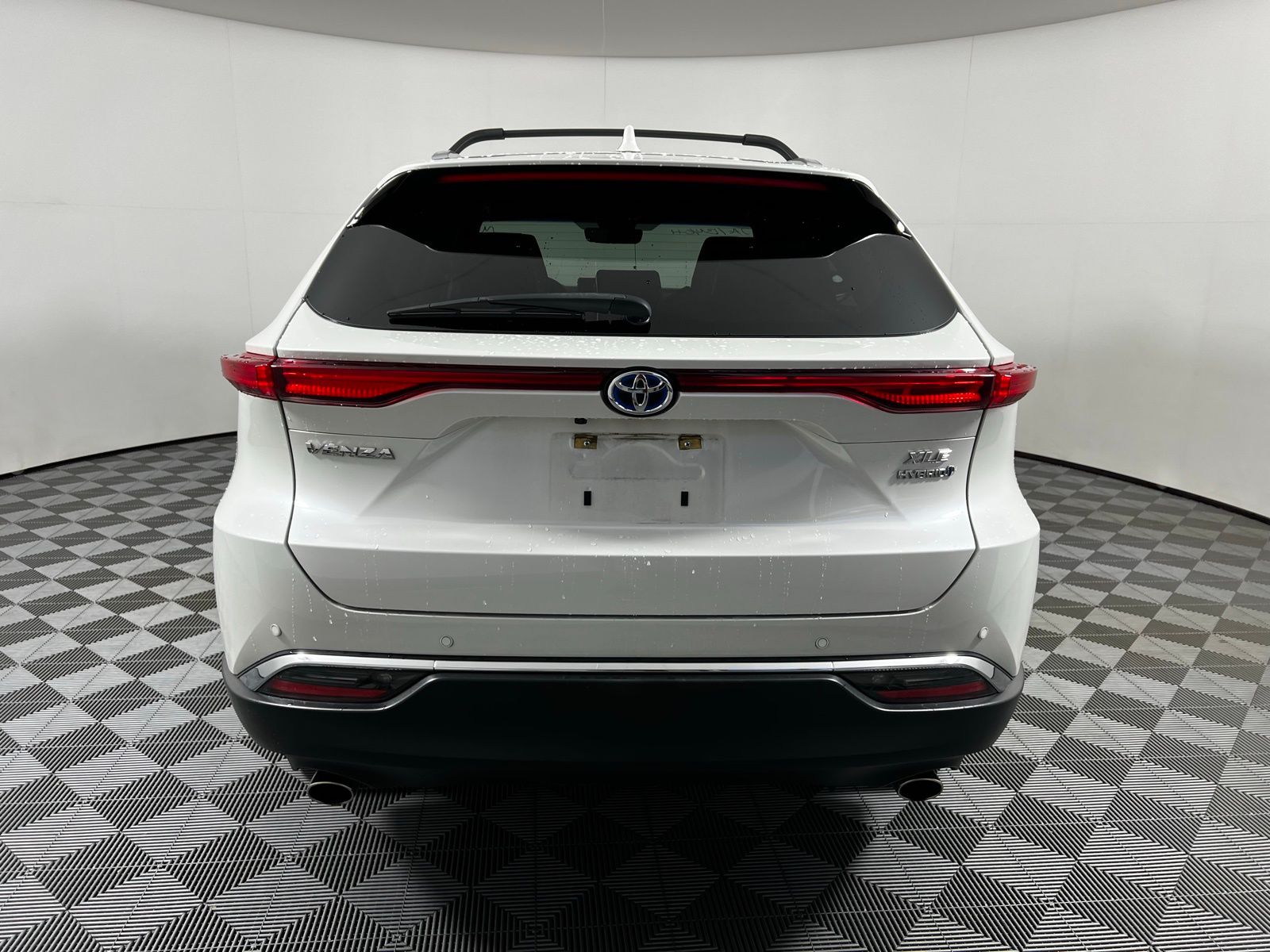 Thumbnail: 2021 Toyota Venza - 6