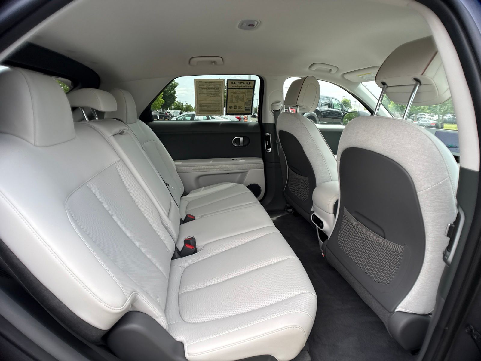 Used 2023 Gray Hyundai SEL image 29