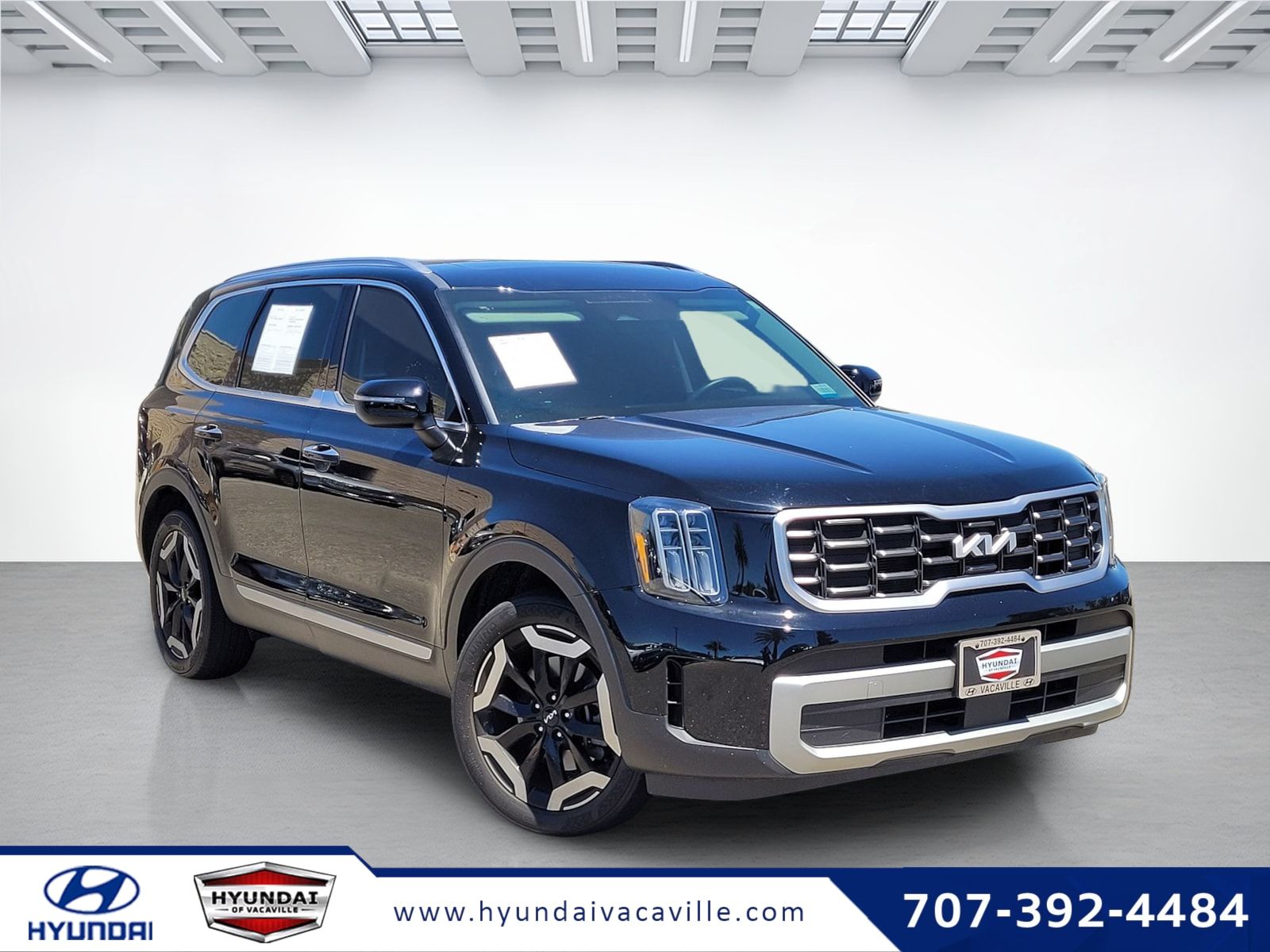 Ebony Black 2024 Kia Telluride SUV / Crossover Front-Wheel Drive 8-Speed Automatic