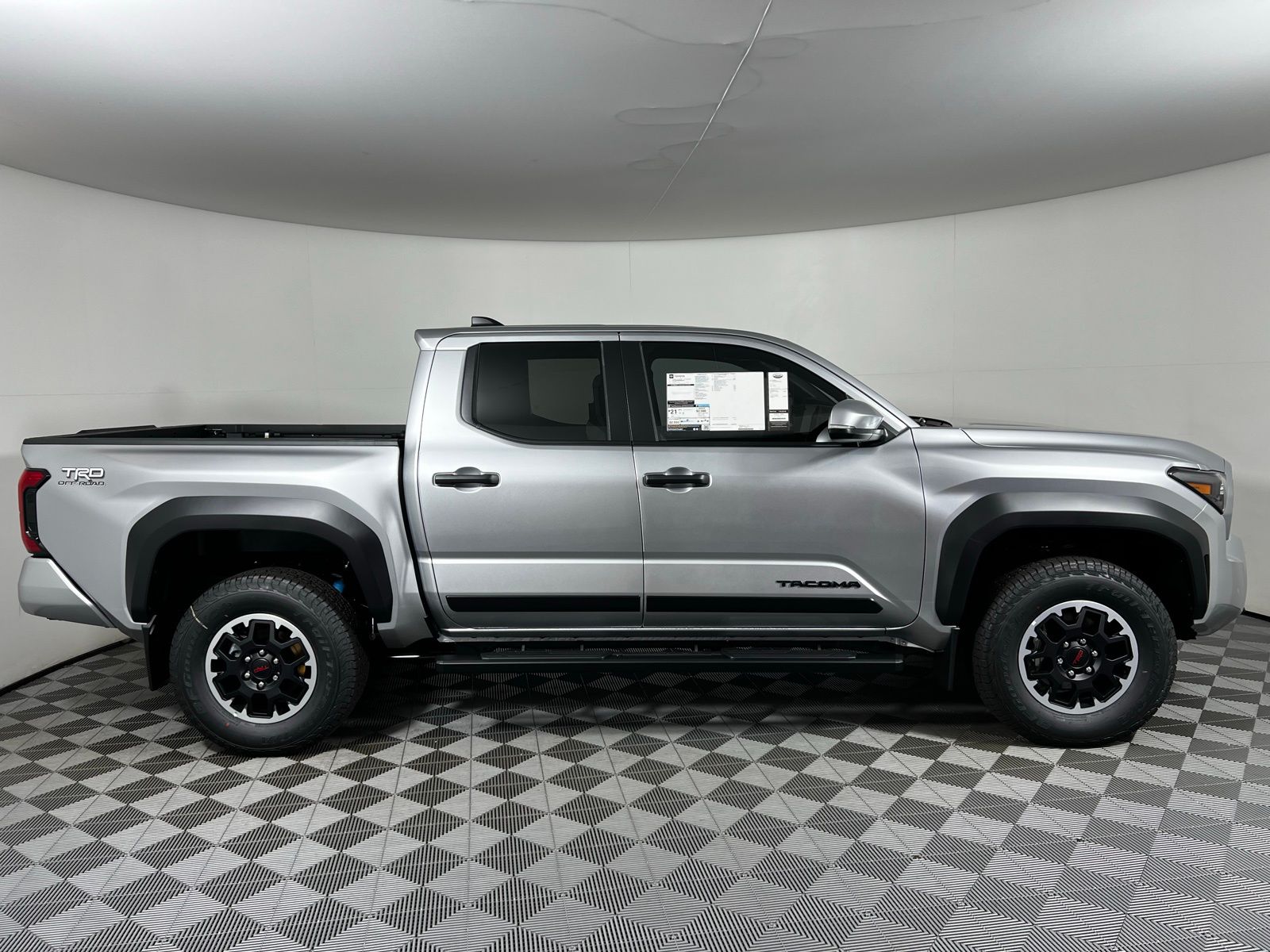 2024 Toyota Tacoma TRD Off-Road 4