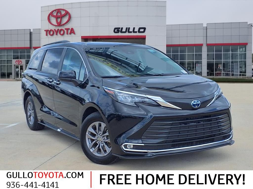 2024 Toyota Sienna XLE  at Classic Toyota Galveston