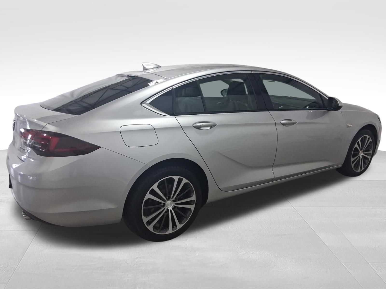 Used Car 2018 Buick Regal  Essence For Sale Under $15,000 In Austin, Texas
