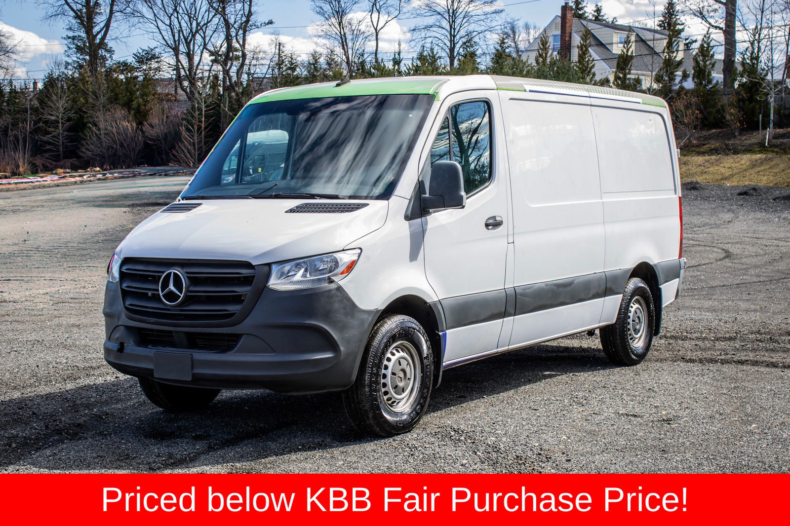 2019 Mercedes-Benz Sprinter 1500 Cargo 1500 144 Standard Roof Cargo Van RWD