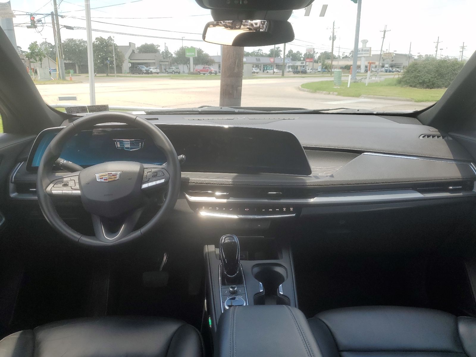 2024 Cadillac XT4 Premium Luxury Black at Ross Downing Buick GMC