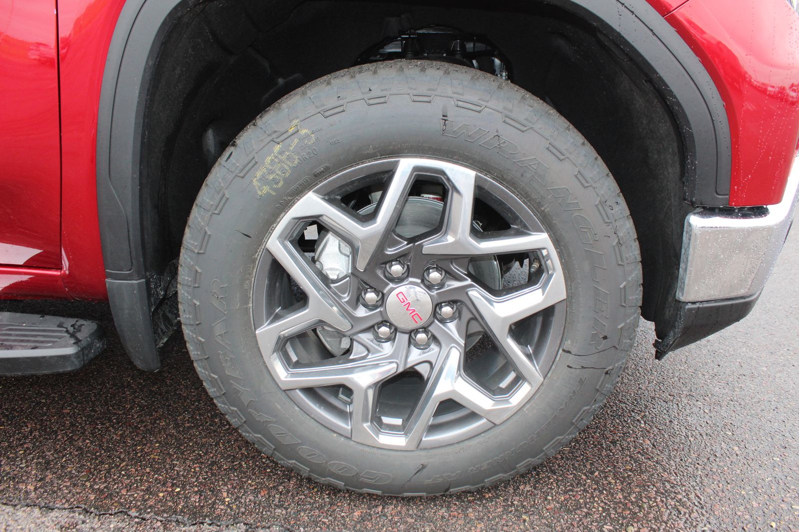 View vehicle photo 7