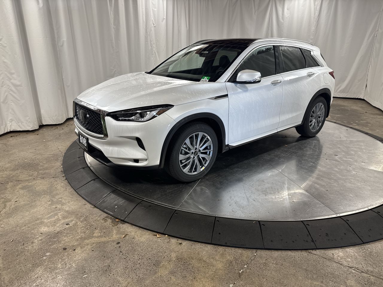 2025 INFINITI QX50 LUXE