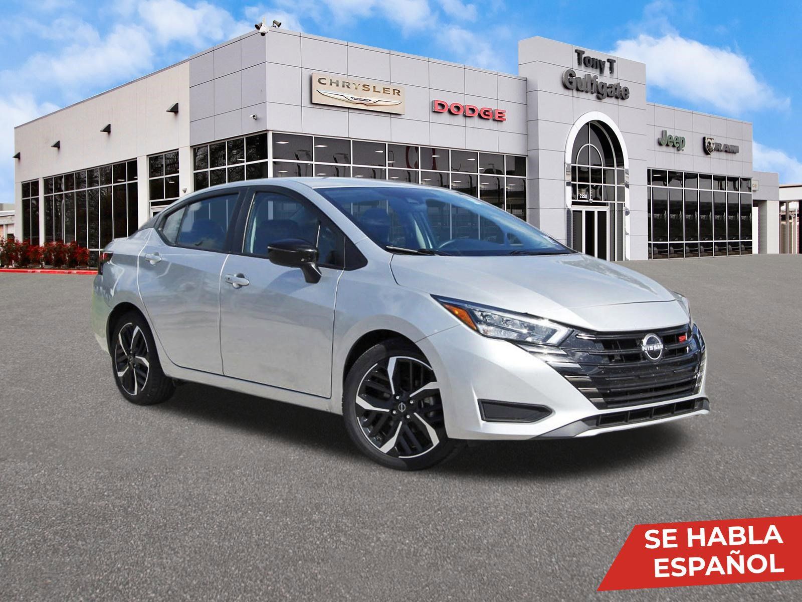 2024 Nissan Versa SR FWD