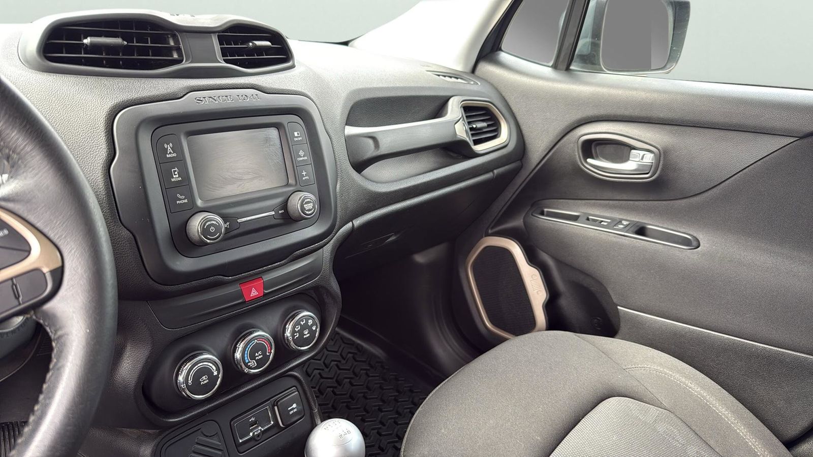 Used Car 2017 Jeep Renegade  Latitude For Sale Under $10,000 In Austin, Texas