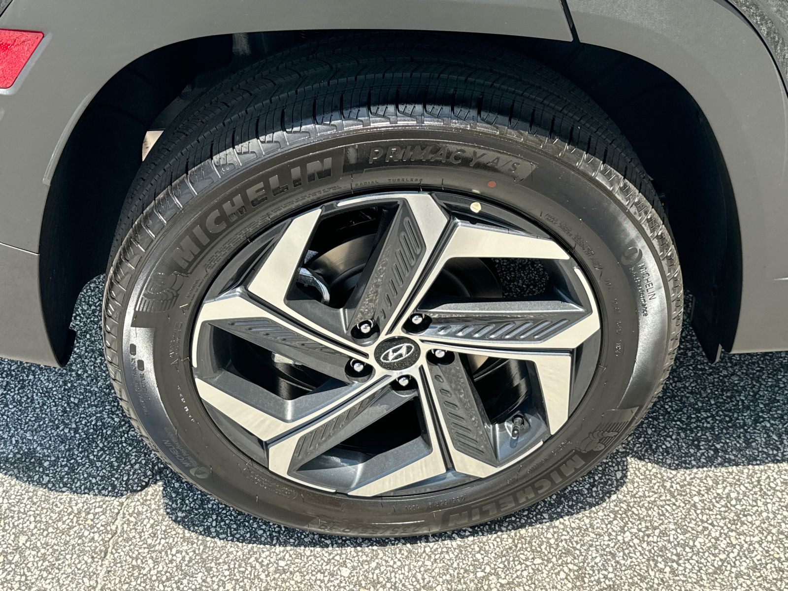 2024 Hyundai Tucson Hybrid Limited photo 18