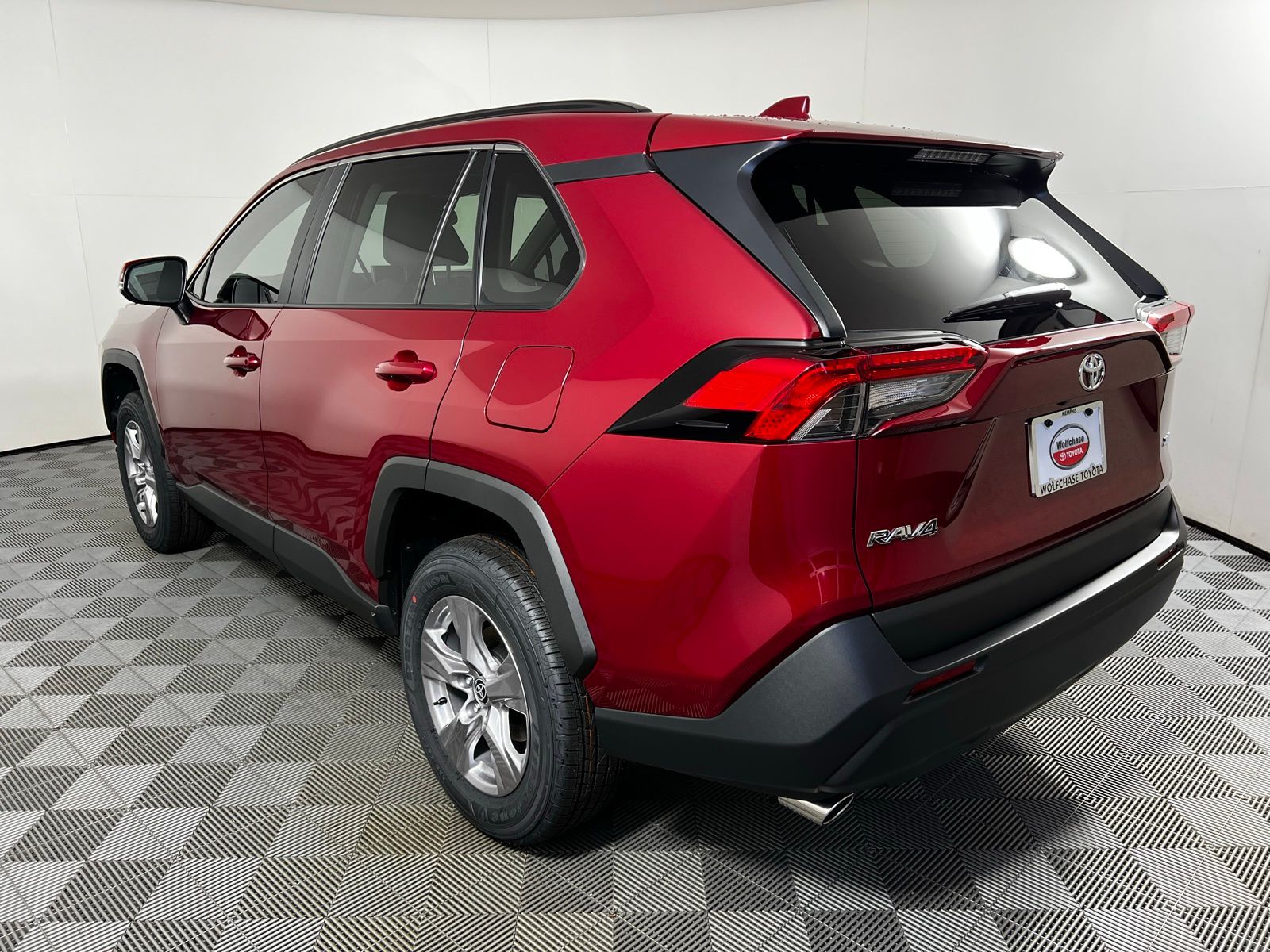 Thumbnail: 2025 Toyota RAV4 - 7