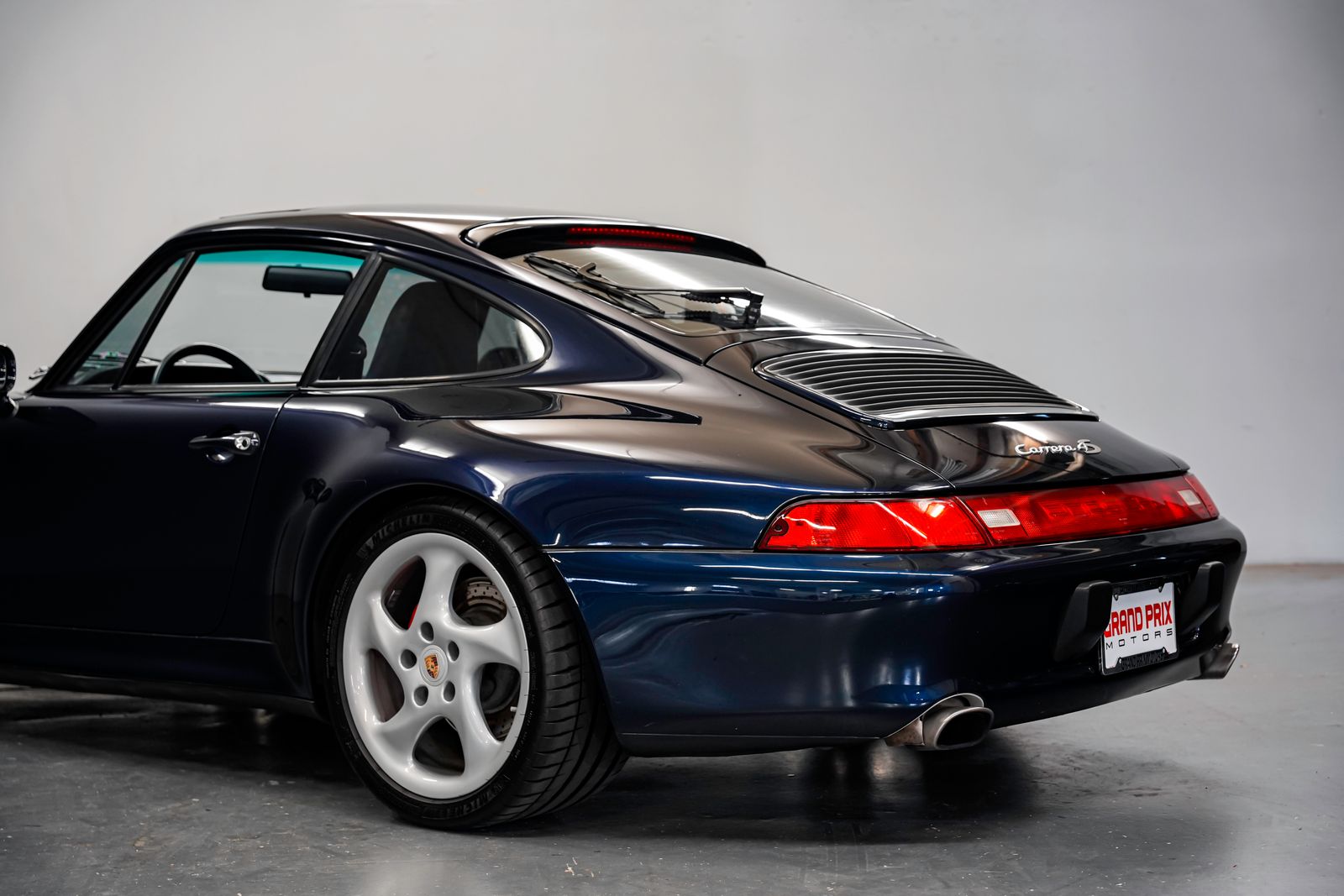 1996 Porsche 911 Carrera 4S — photo 35