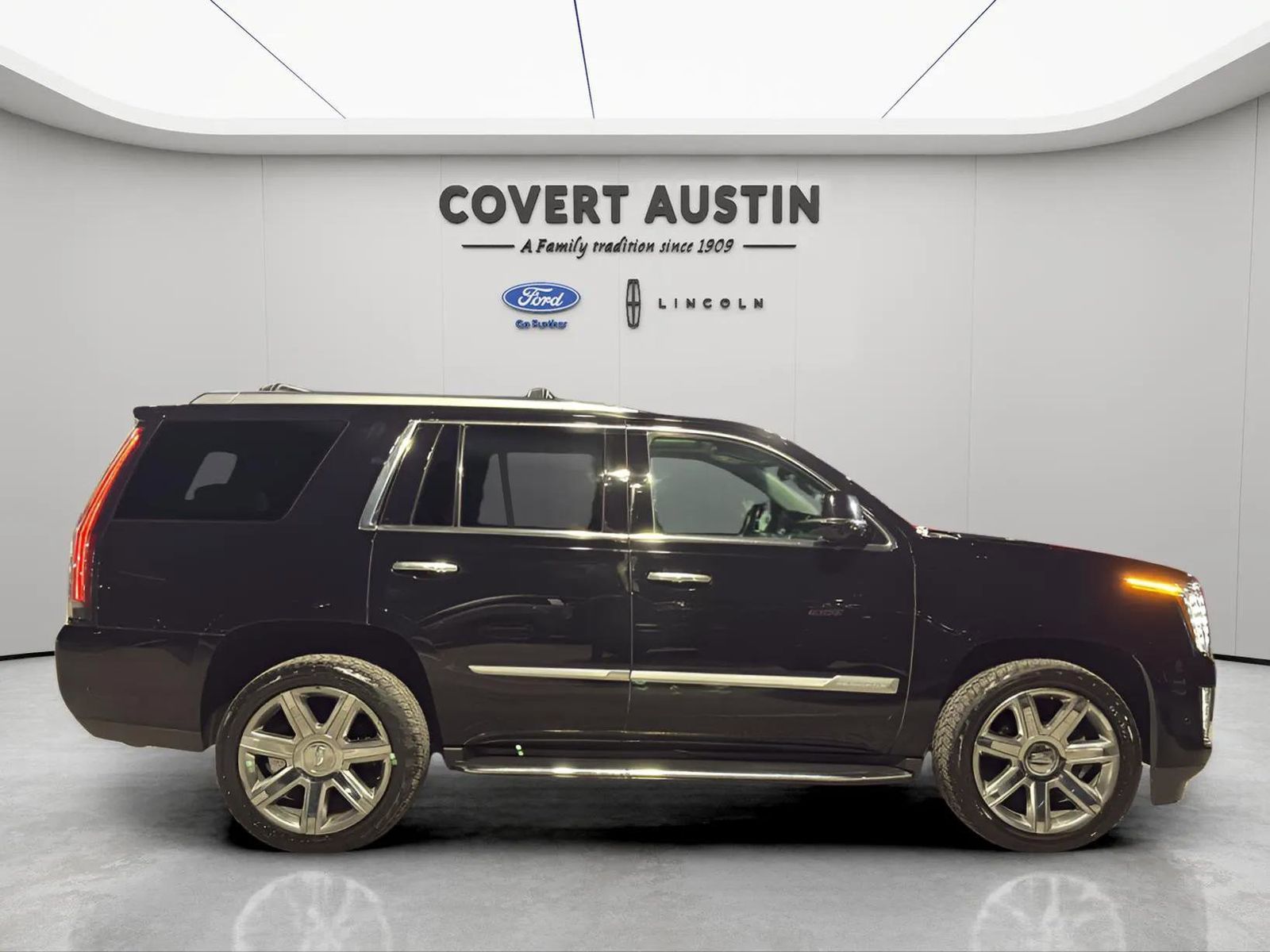 Used Car 2020 Cadillac Escalade  Luxury For Sale Under $40,000 In Austin, Texas