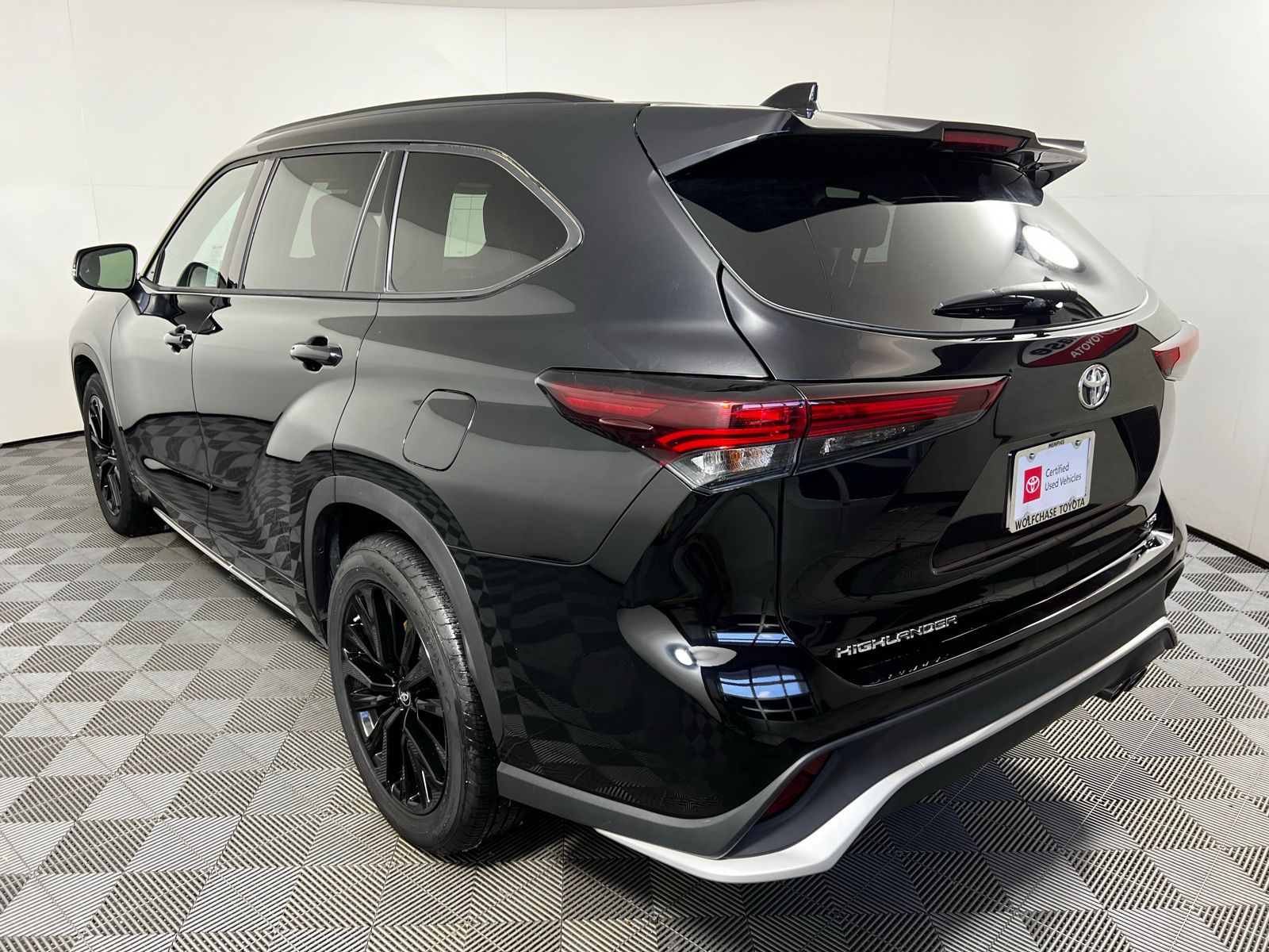 2024 Toyota Highlander XSE 7