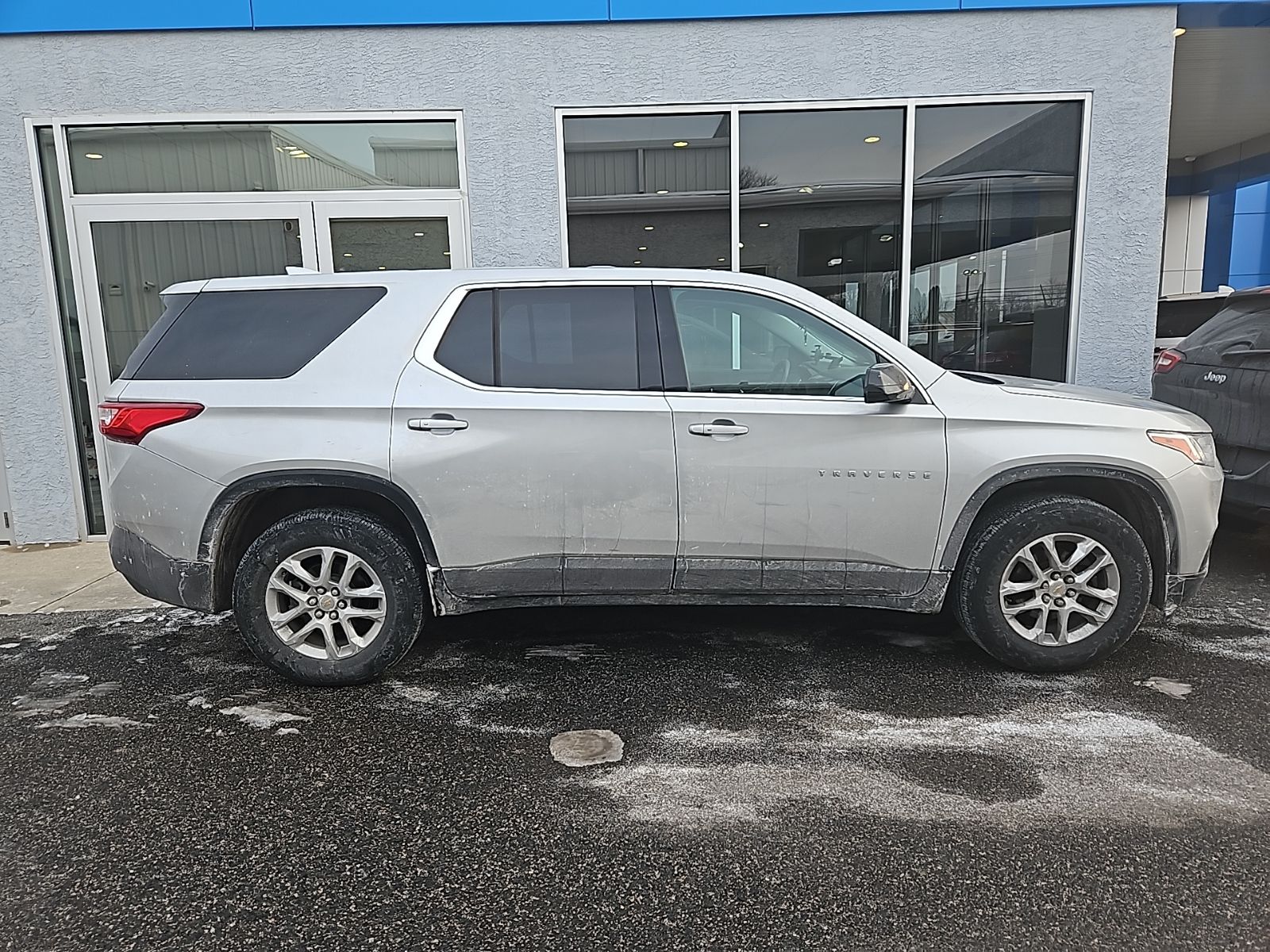 2020 Chevrolet Traverse LS FWD