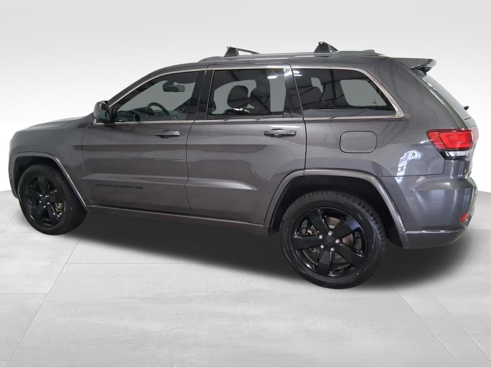 Used Car 2015 Jeep Grand Cherokee  Altitude For Sale Under $15,000 In Austin, Texas