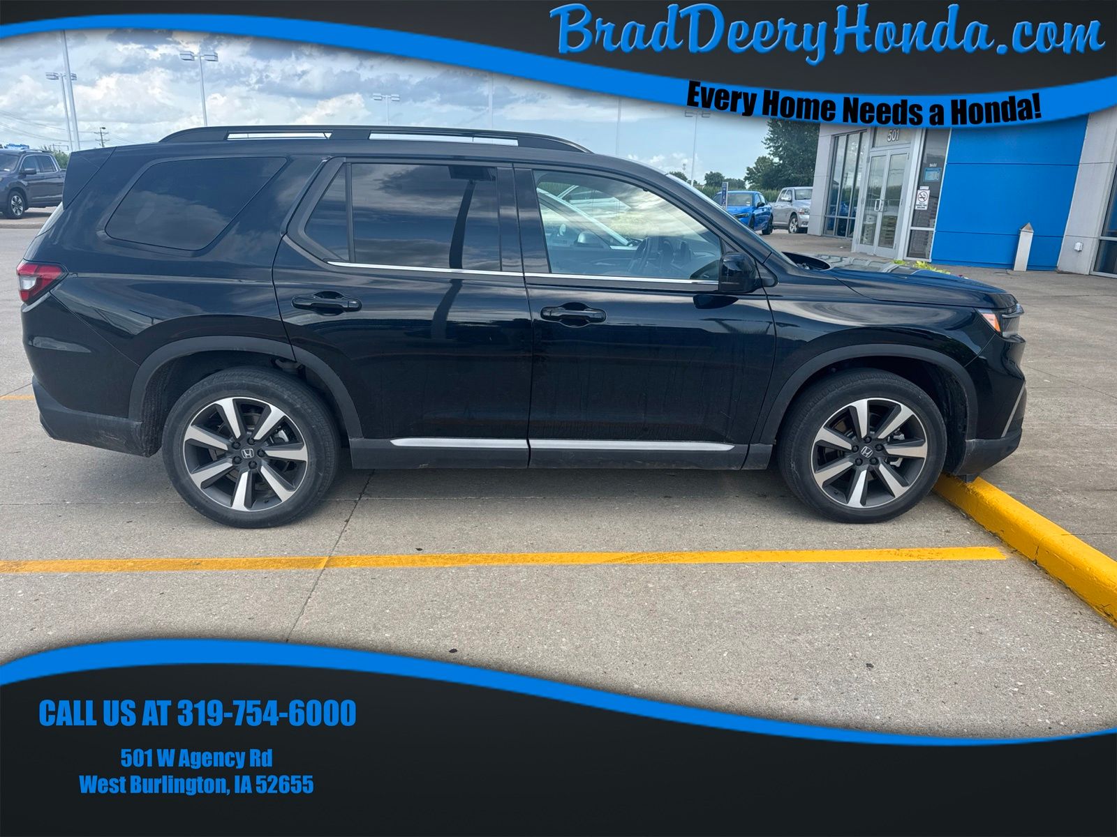Crystal Black Pearl 2023 Honda Pilot SUV / Crossover All-Wheel Drive Automatic