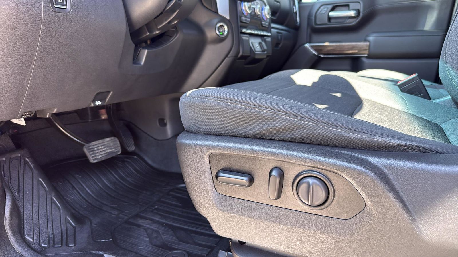 Used Car 2021 Gmc Sierra 1500  Elevation For Sale Under $35,000 In Austin, Texas