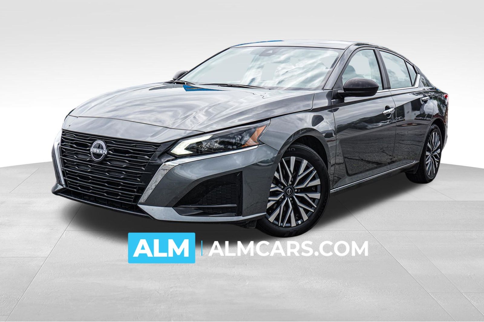 Gray (Gun Metallic) 2025 Nissan Altima 2.5 SV FWD Sedan Front-Wheel Drive Continuously Variable Transmission