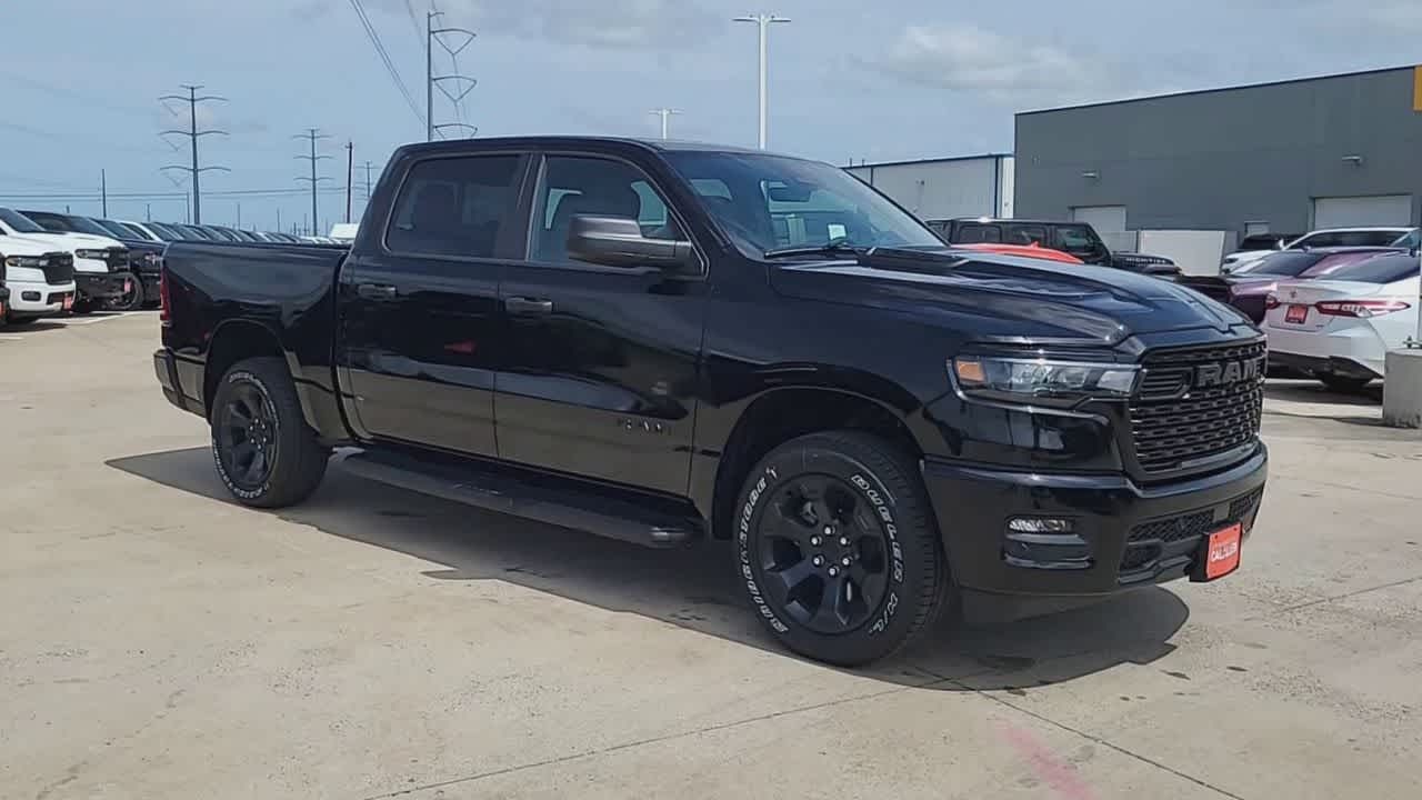 View vehicle photo 2