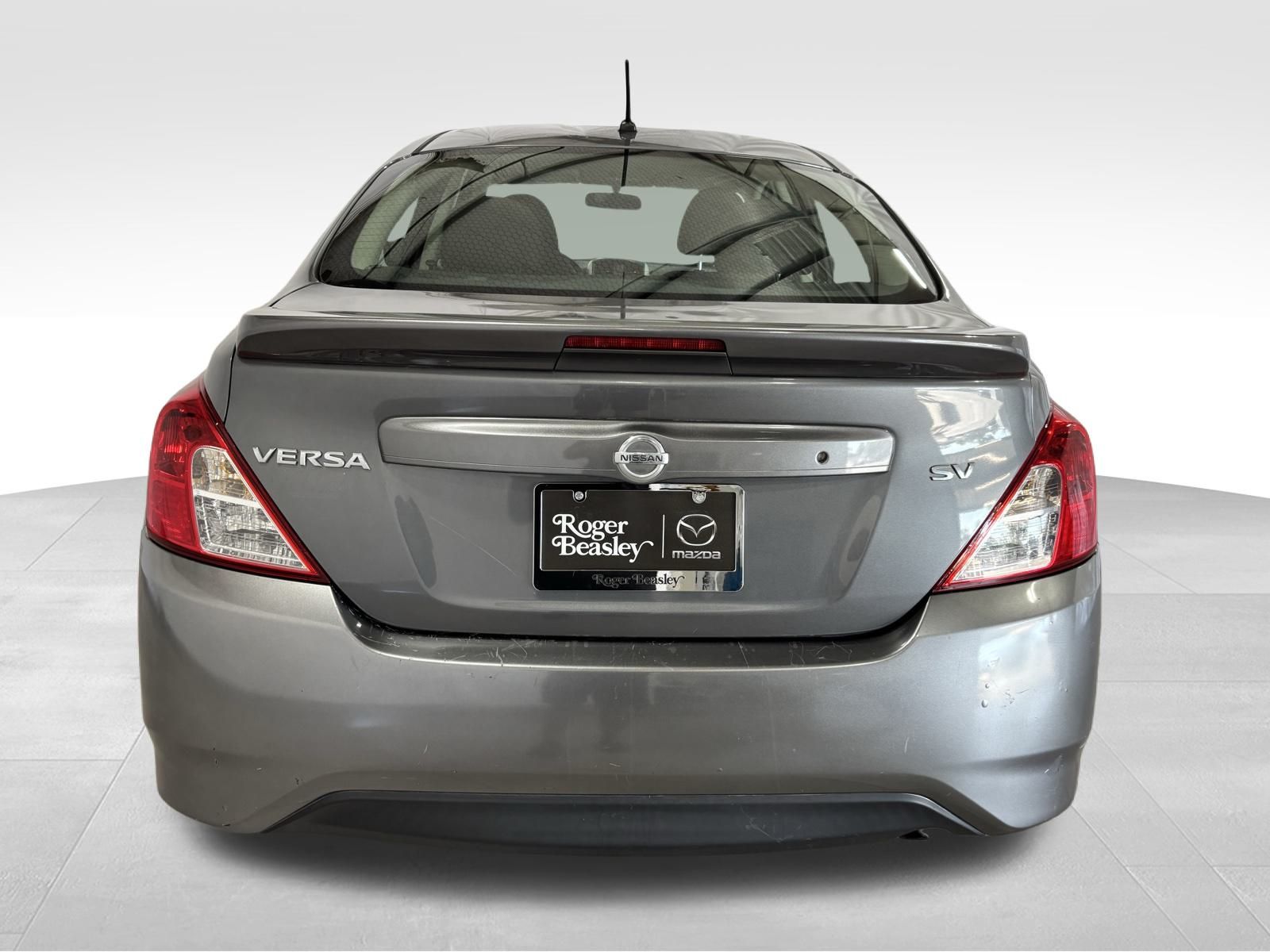 Used Car 2018 Nissan Versa  1.6 Sv For Sale Under $10,000 In Austin, Texas