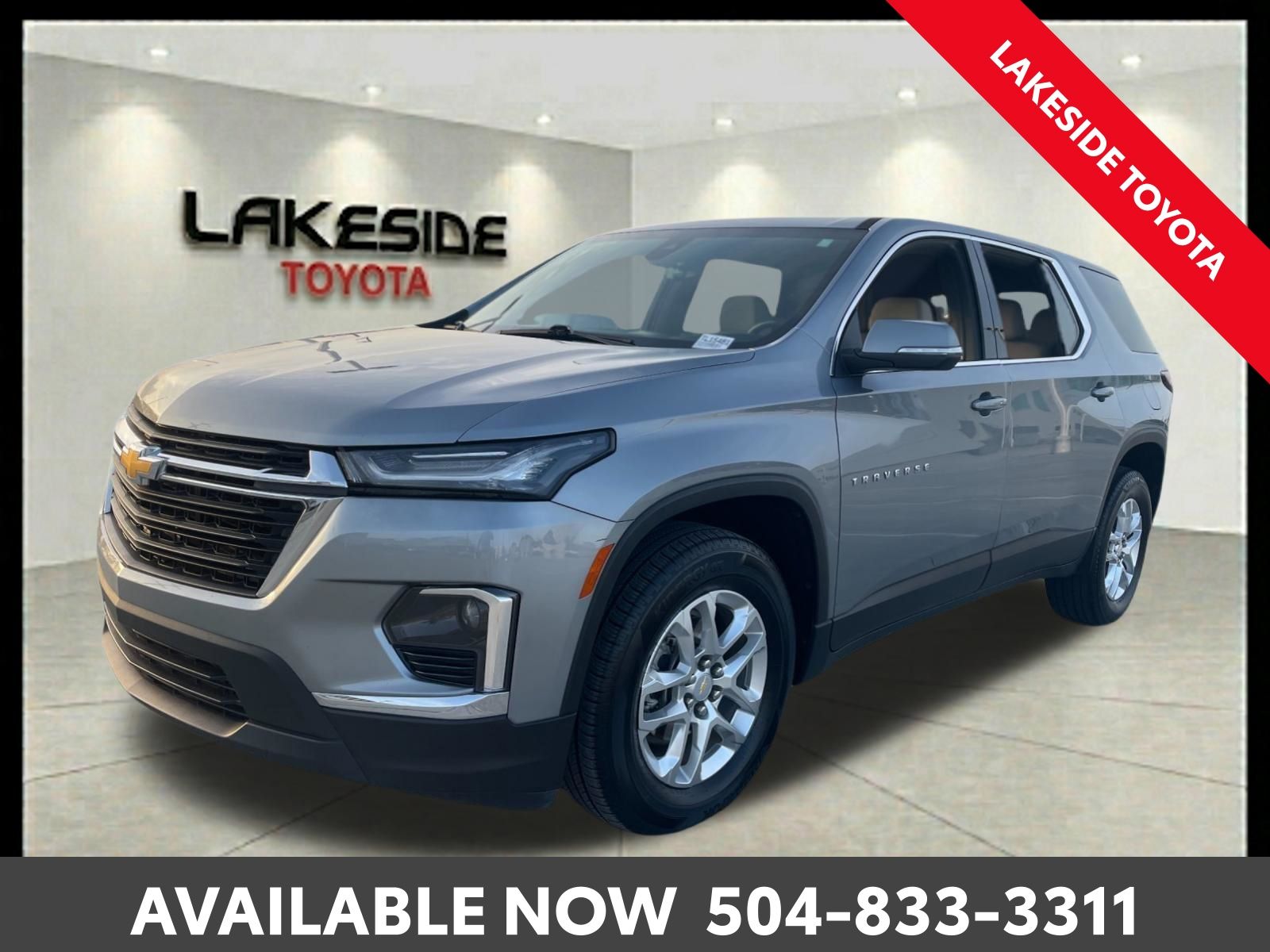 2023 Chevrolet Traverse LS FWD