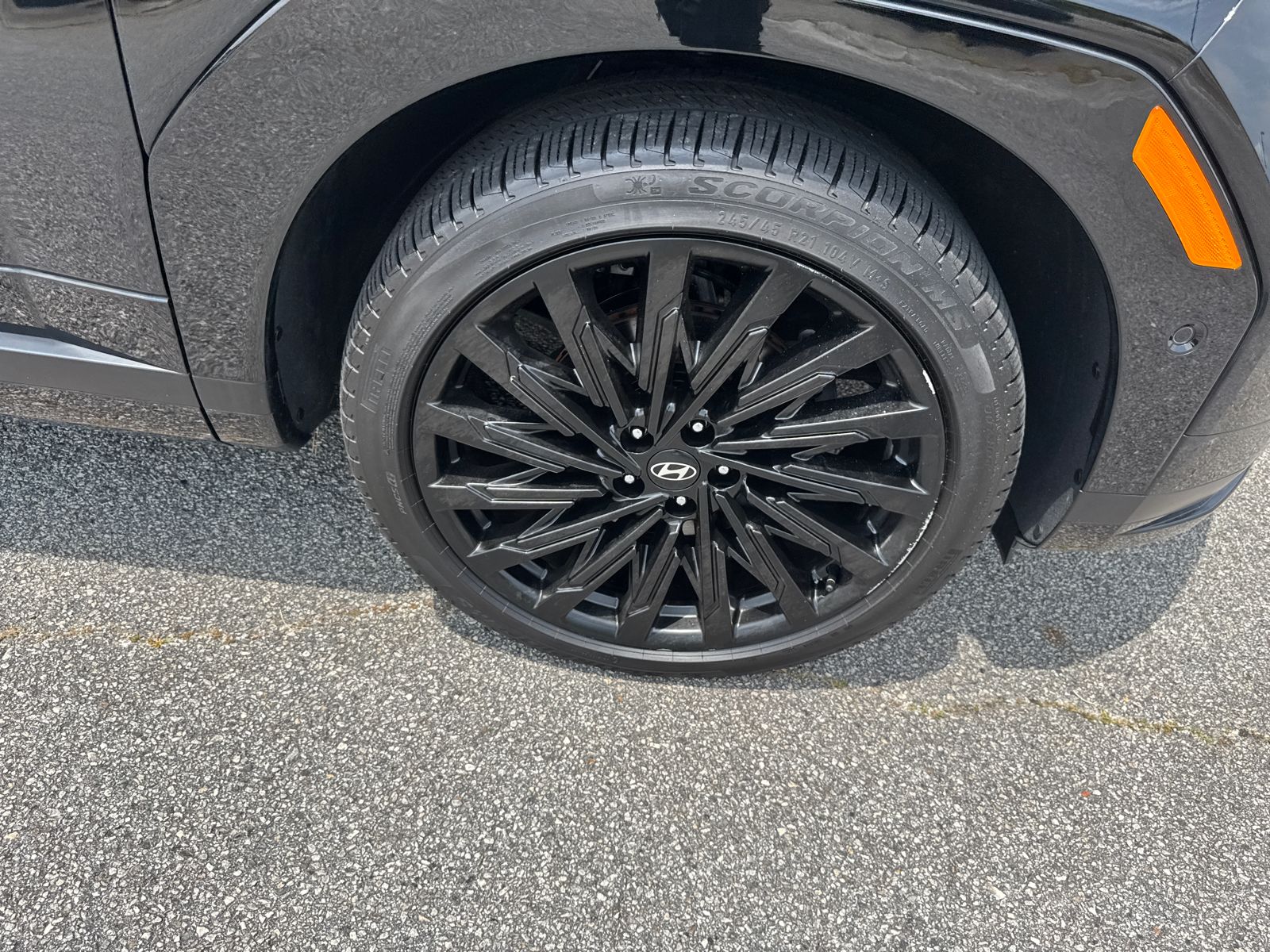 Used 2025 Black Hyundai Calligraphy image 12