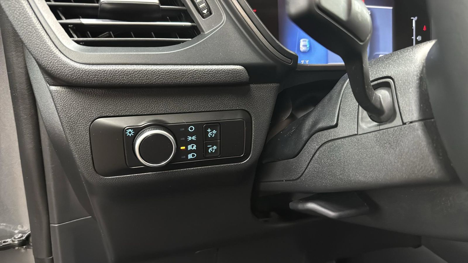 Used Car 2025 Ford Escape  Active For Sale Under $30,000 In Austin, Texas