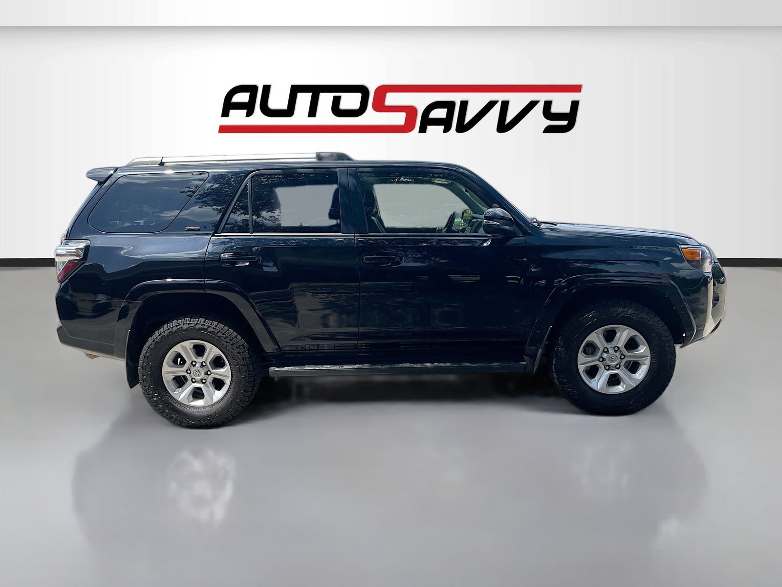 Used 2023 Black Toyota SR5 Premium image 8