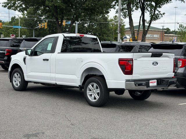 New 2026 Oxford White Ford XL image 4