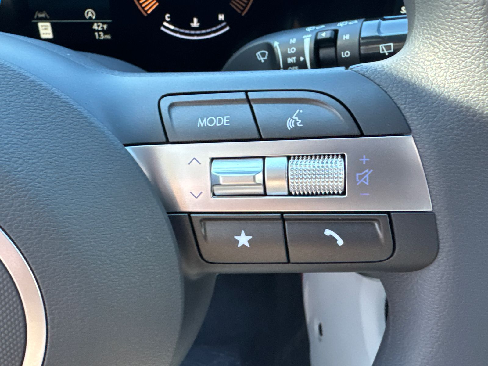 New 2026 Blue Hyundai SE image 28