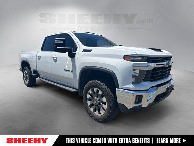 2024 Chevrolet Silverado HD LT 4WD Crew Cab Standard Box's photo