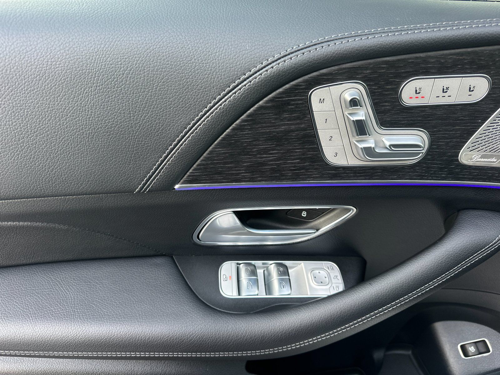 used 2025 Mercedes-Benz GLS car, priced at $84,498