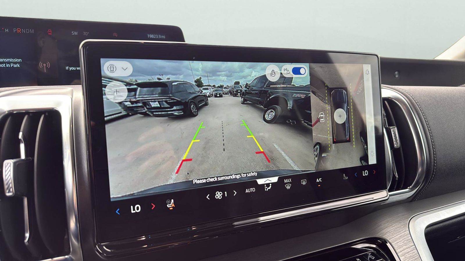 Used Car 2025 Ford Expedition  Platinum For Sale Under $80,000 In Austin, Texas