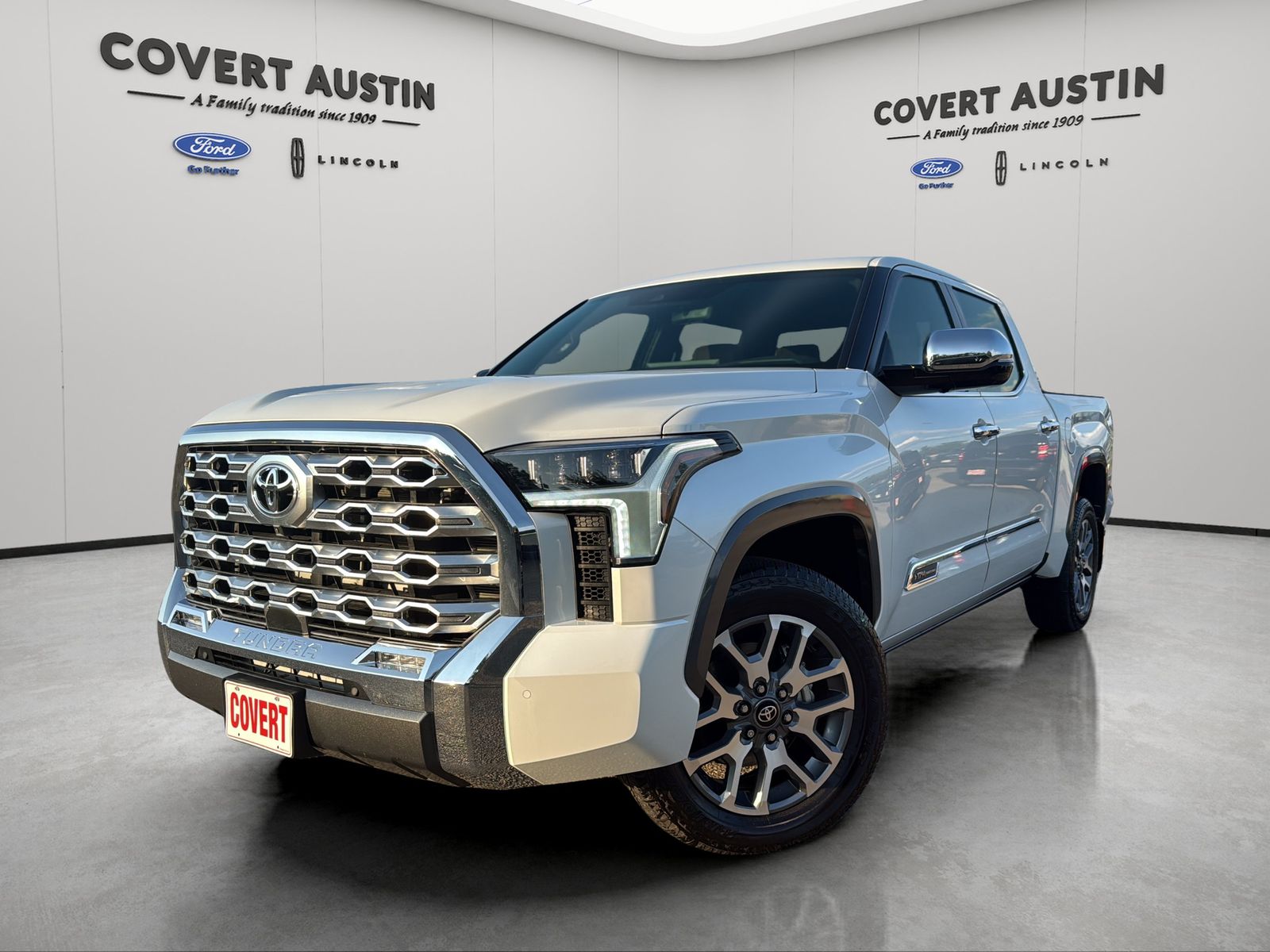 Pearl 2026 Toyota Tundra Pickup Truck Four-Wheel Drive Automatic