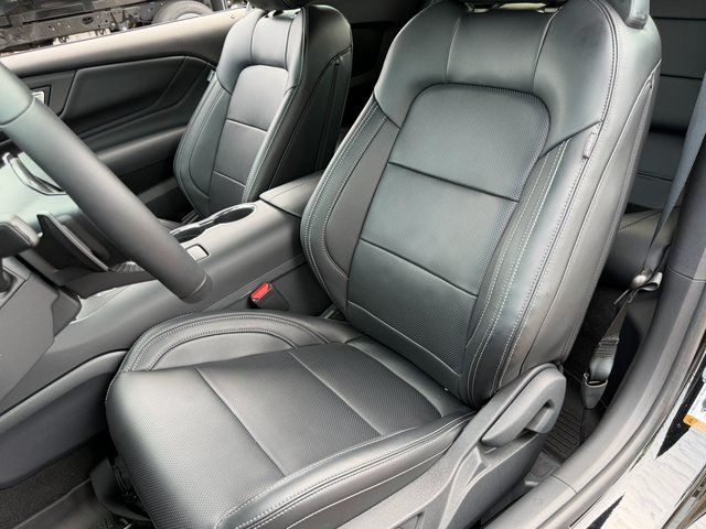 2025 Ford Mustang GT Premium Convertible - Photo 21
