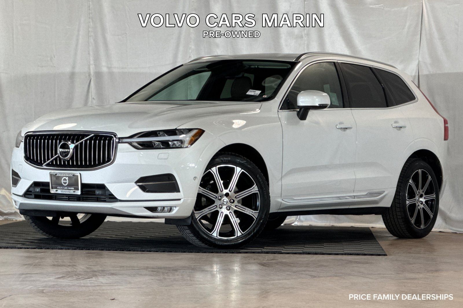 Crystal White Pearl 2019 Volvo XC60 SUV / Crossover All-Wheel Drive Automatic