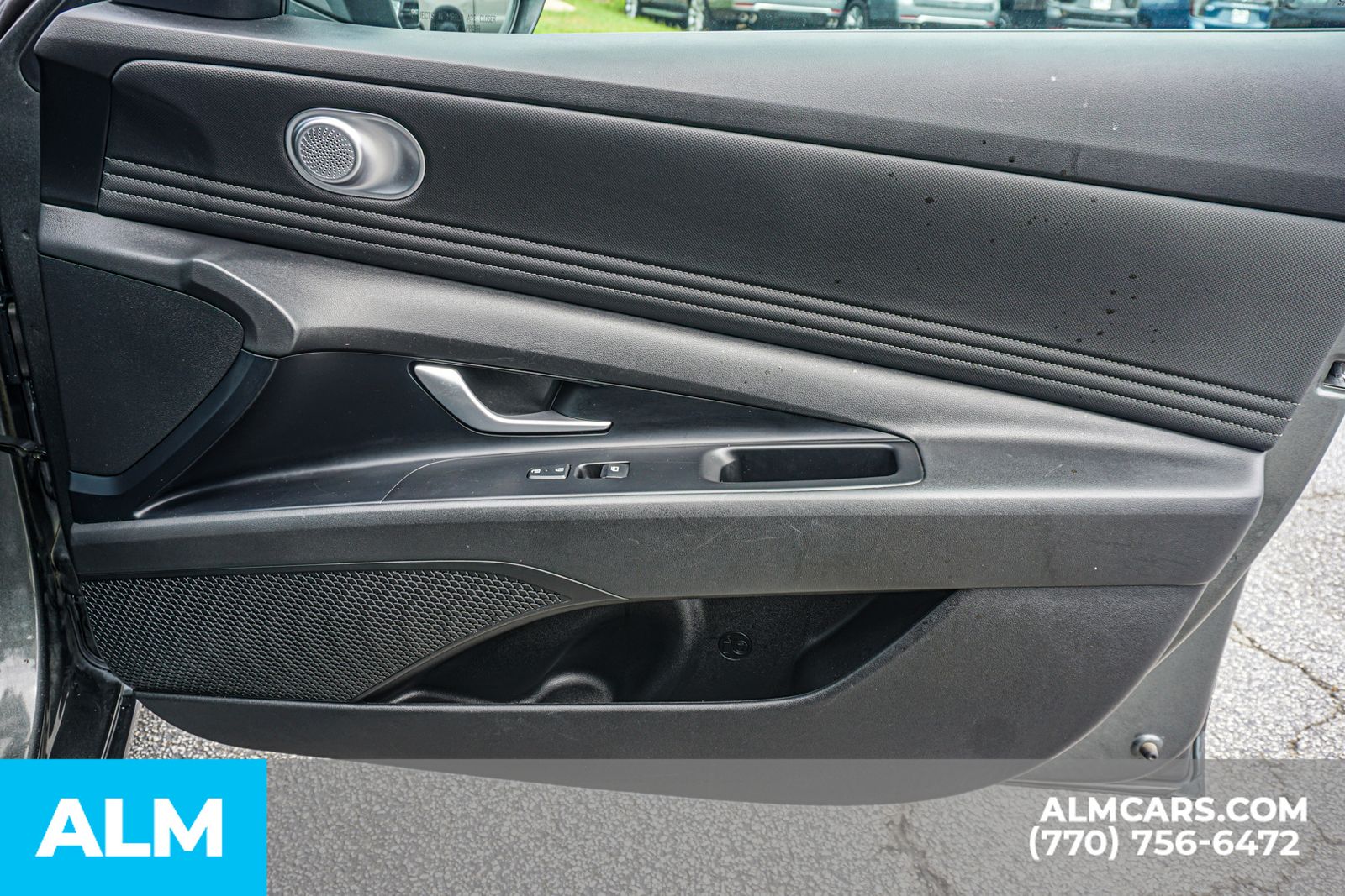 Used 2025 Gray Hyundai SEL Convenience image 46