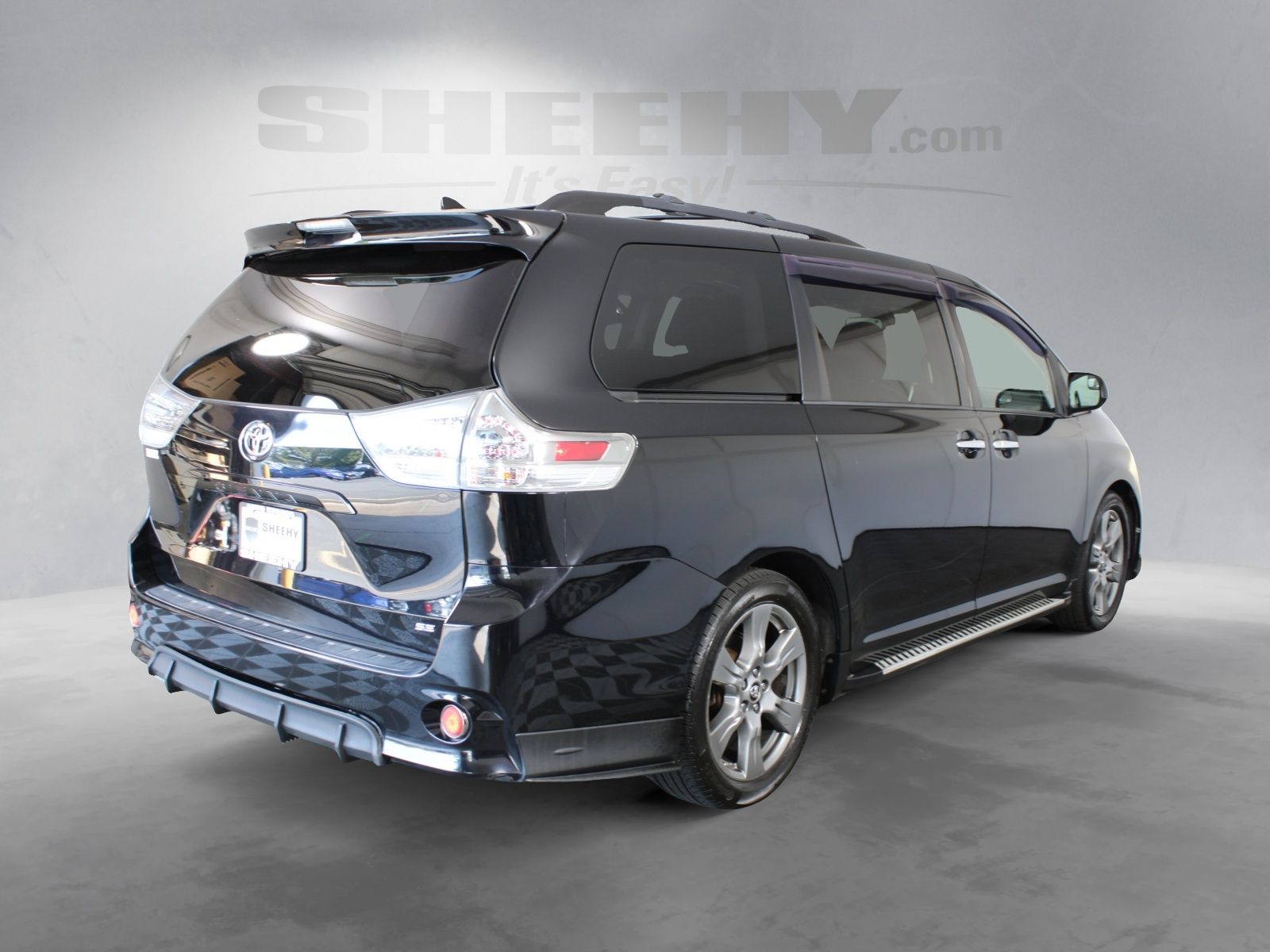 Used 2019 Black Toyota SE image 8