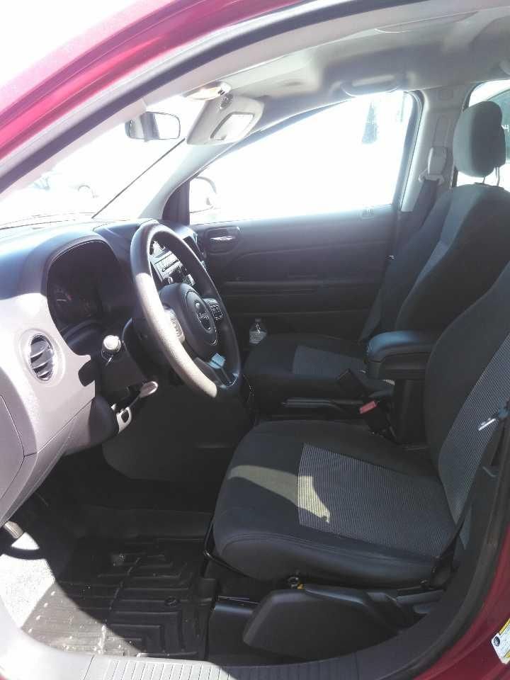 2014 Jeep Compass Sport photo