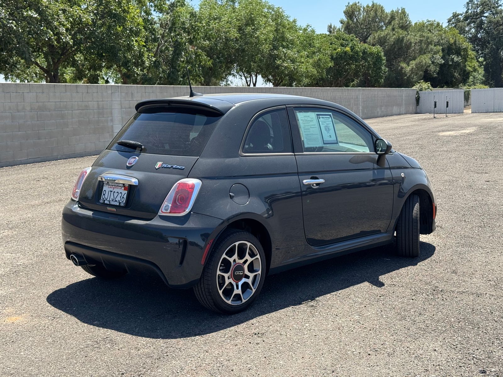 View vehicle photo 4