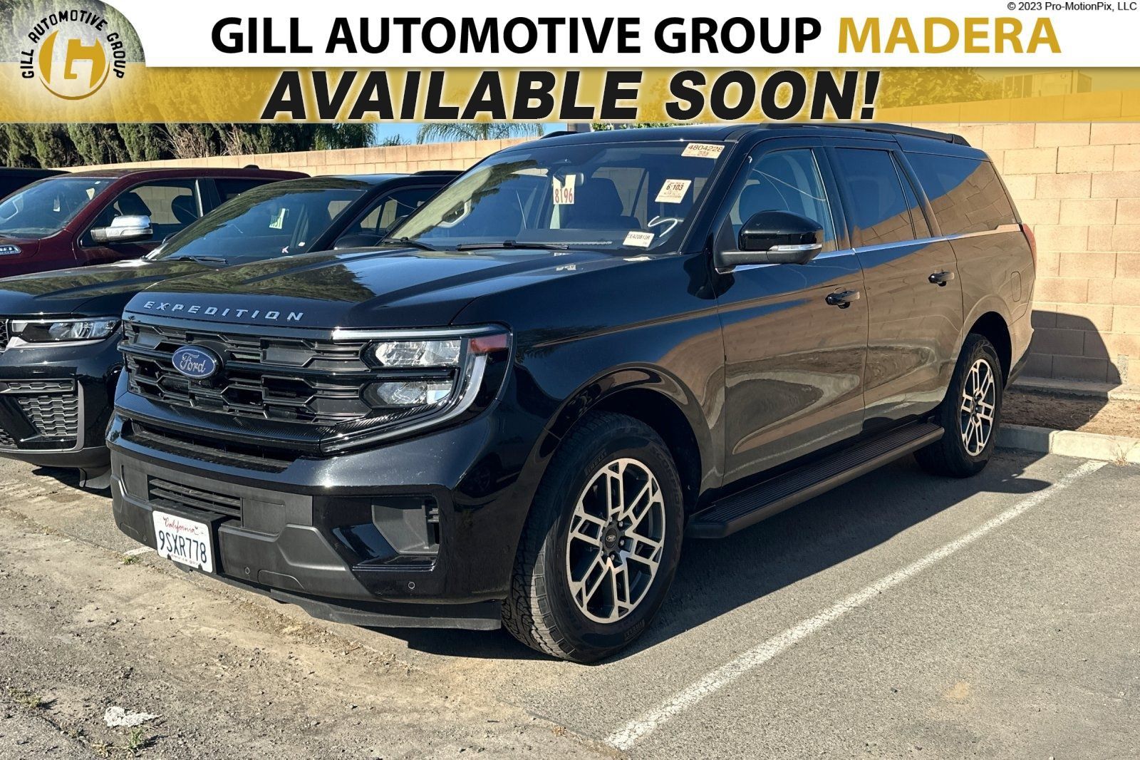 2025 Ford Expedition Max Active