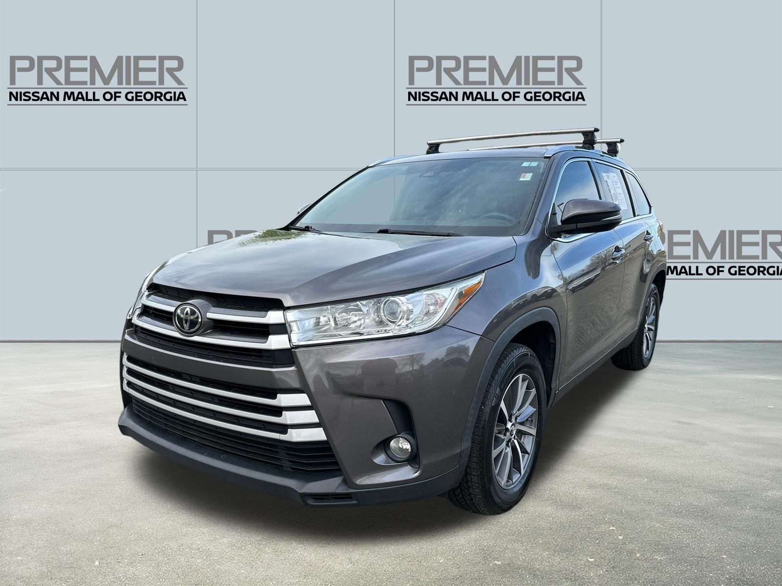 2019 Toyota Highlander XLE FWD