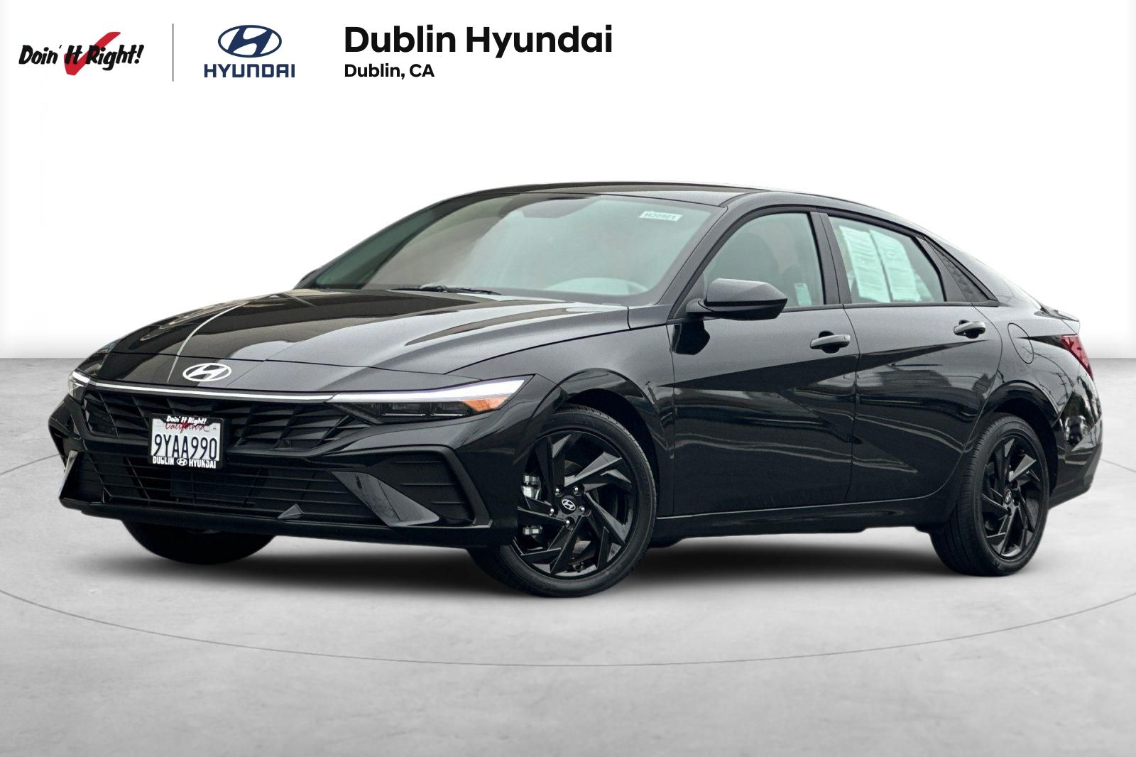 Abyss Black 2026 Hyundai Elantra Sedan Front-Wheel Drive Continuously Variable Transmission