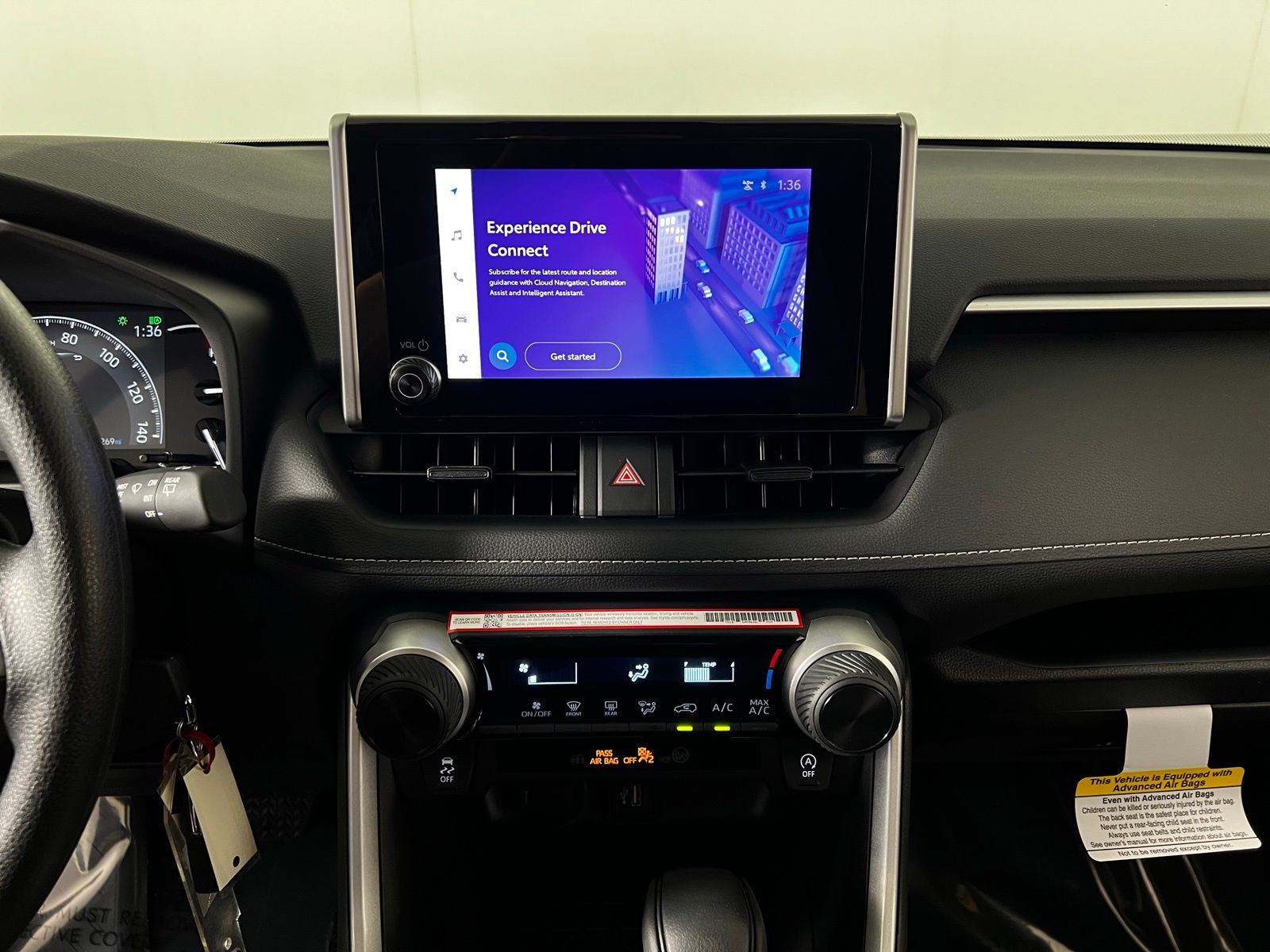 Thumbnail: 2025 Toyota RAV4 - 17