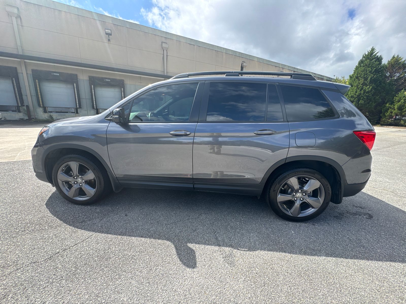 2021 Honda Passport Touring photo 8