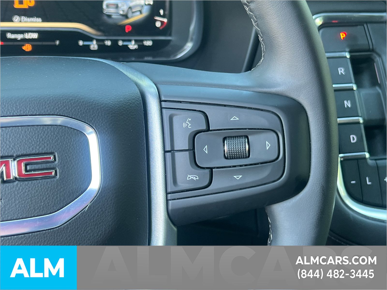Used 2024 White GMC SLE image 31