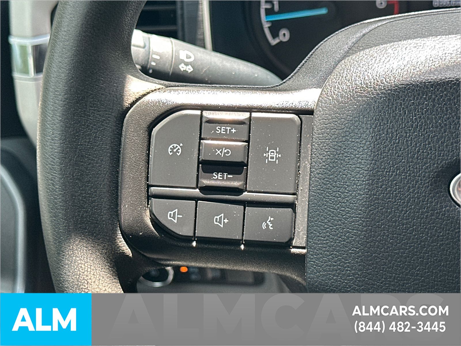 Used 2023 Black Ford XLT image 29