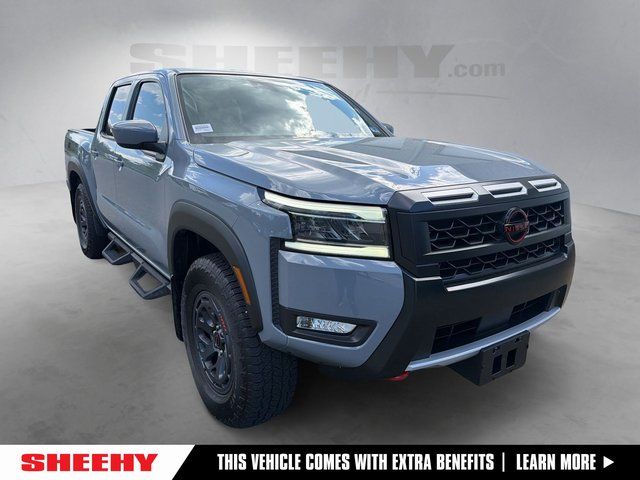 2025 Nissan Frontier PRO-4X Crew Cab 4X4's photo